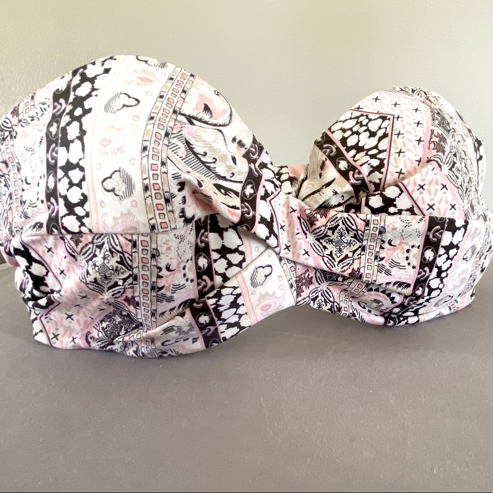 Victoria’s Secret Bikini Top Black/pink Size 34DD